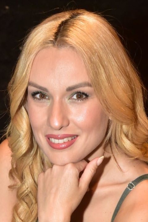 Фото  (Maria Thoma)