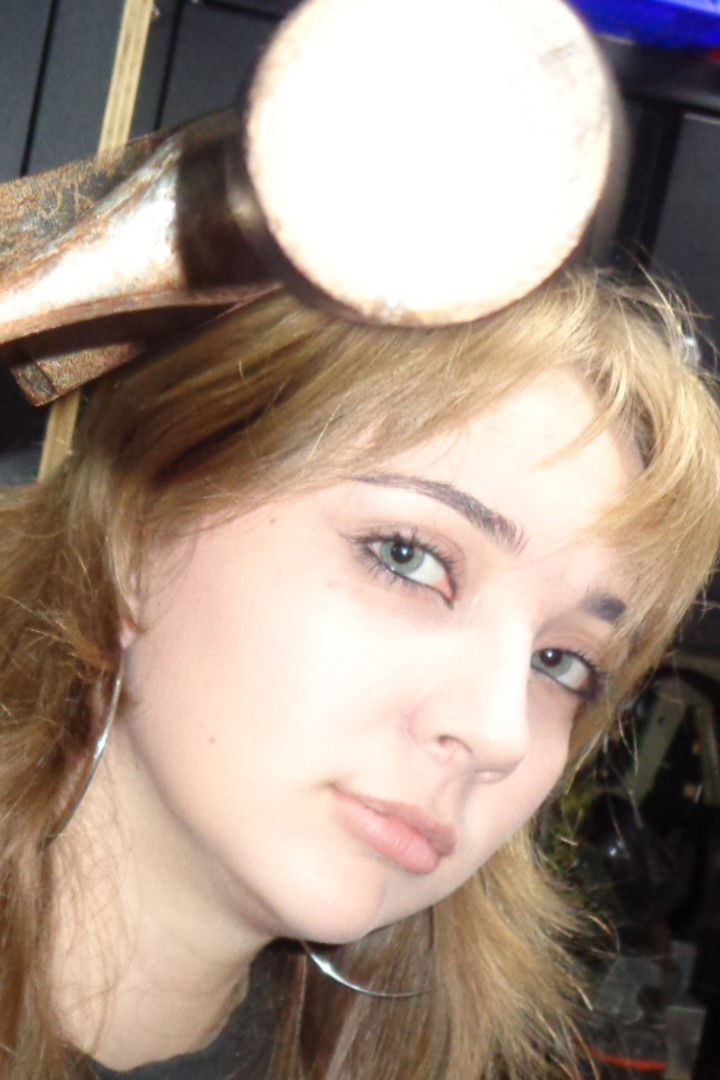 Фото  (Milly Walker)