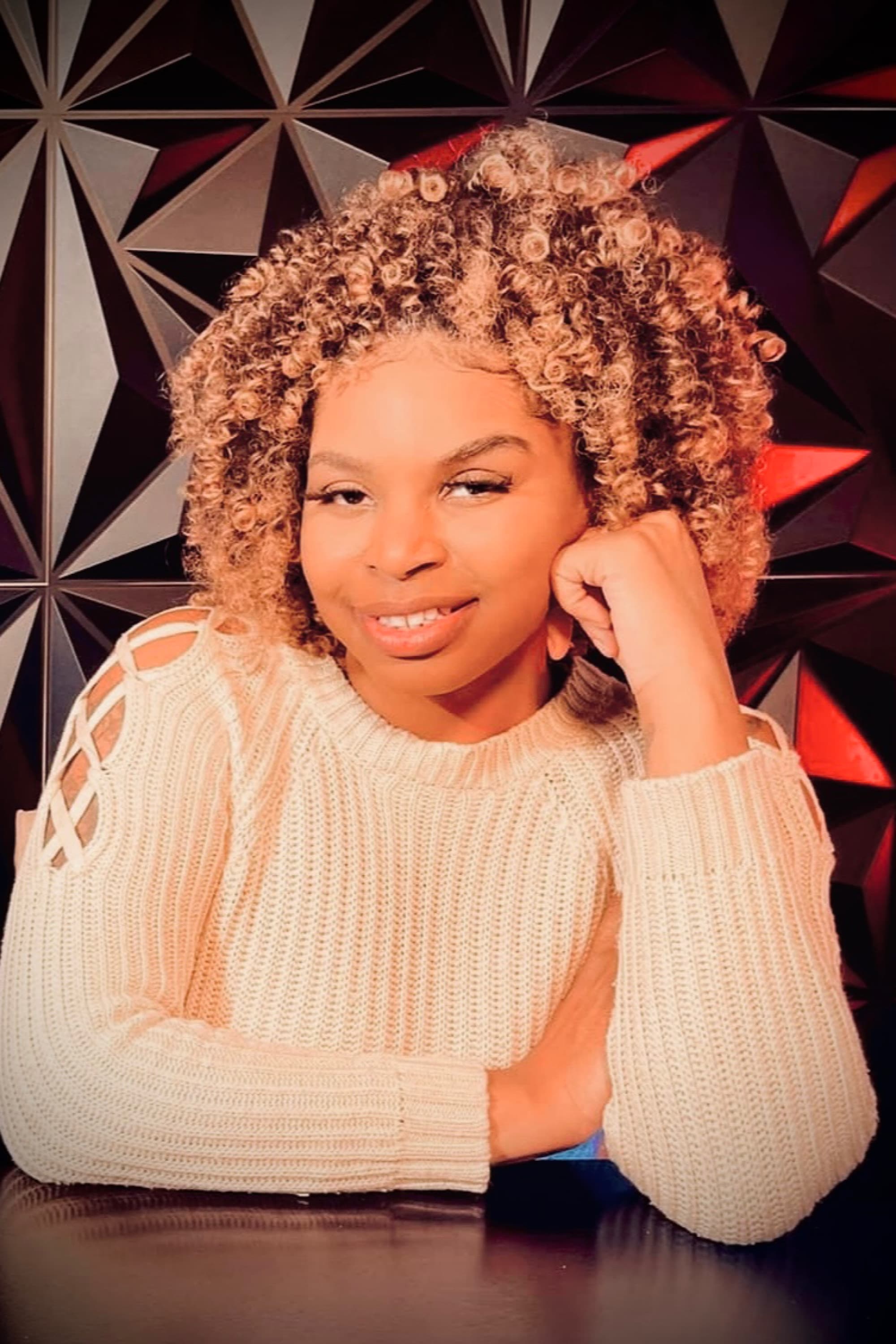 Фото  (Sierra Sanders)