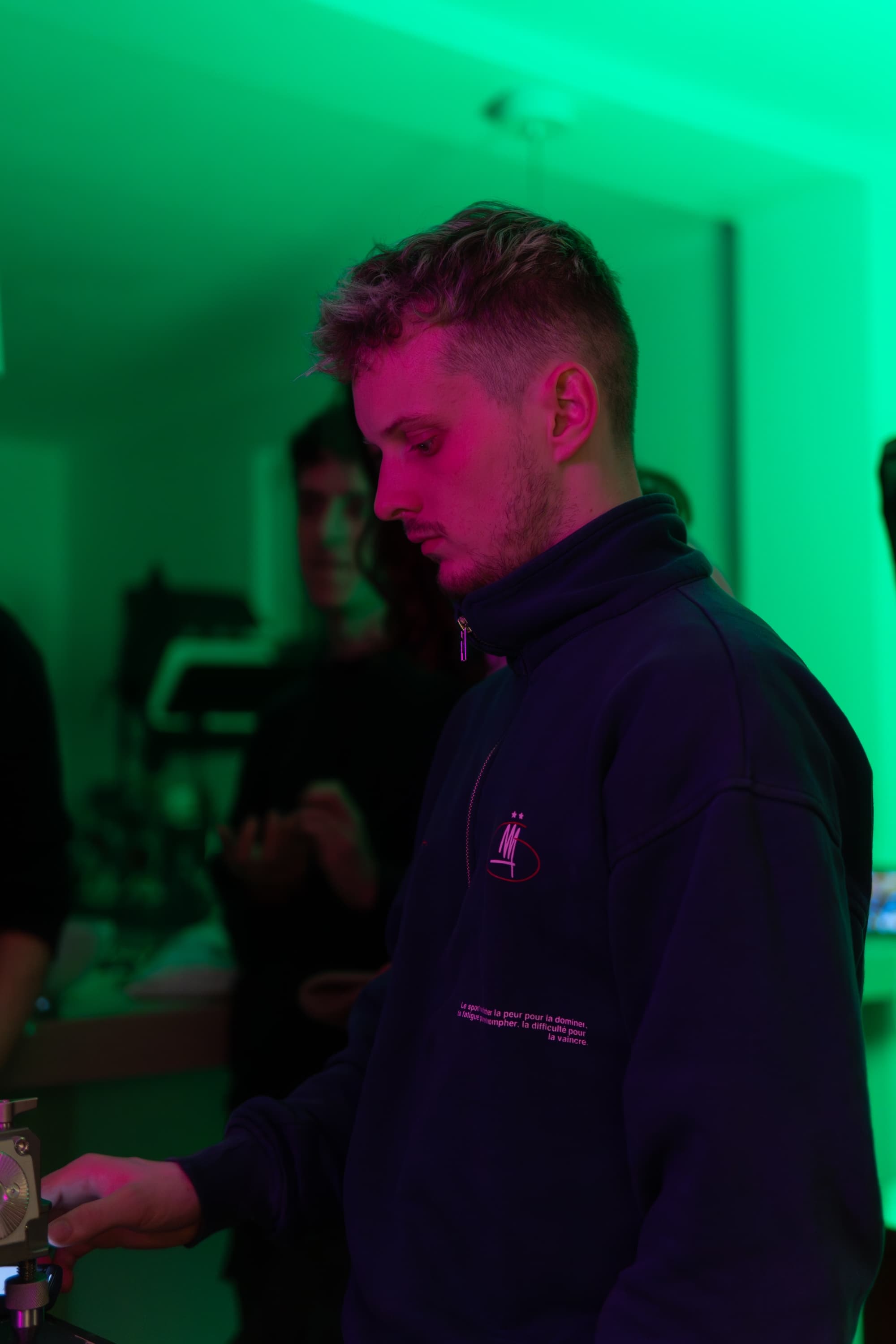 Фото  (Tom Philippe)