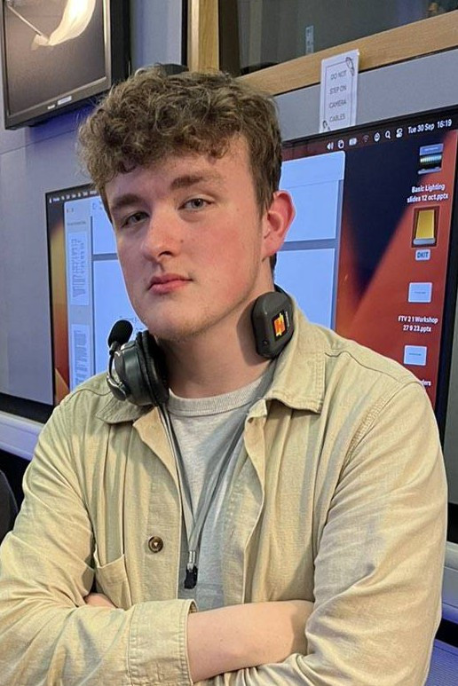 Фото  (Adam Boland)