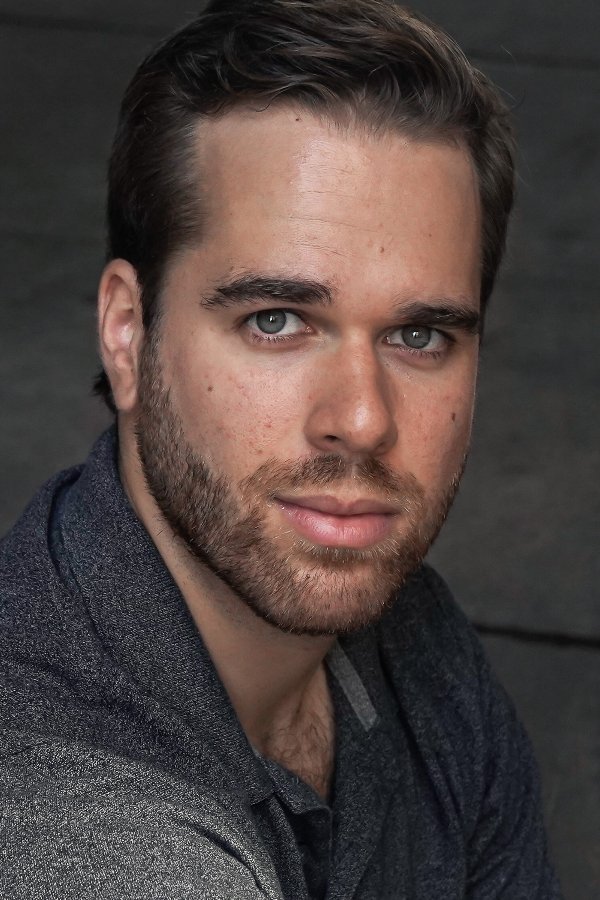 Фото  (Kenneth Andrew)