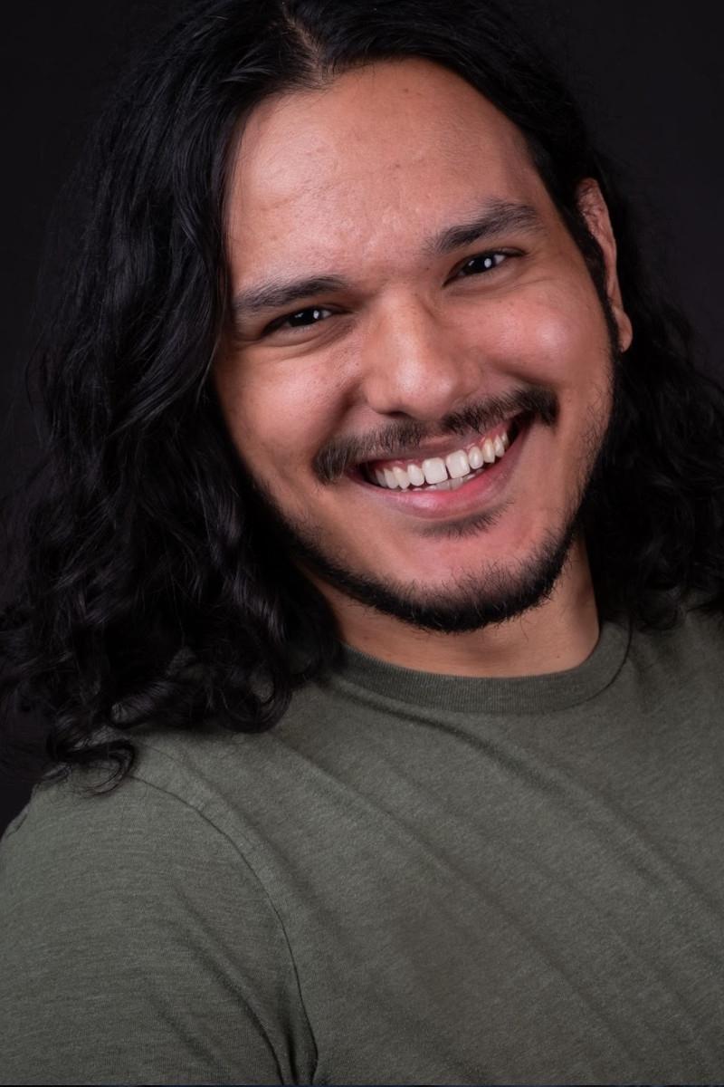Фото  (Michael Galvan)
