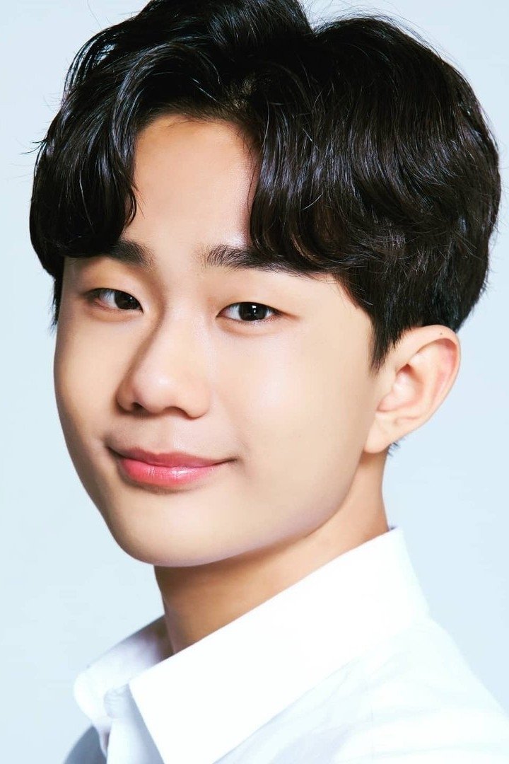 Фото  (Yoo Sung-min)
