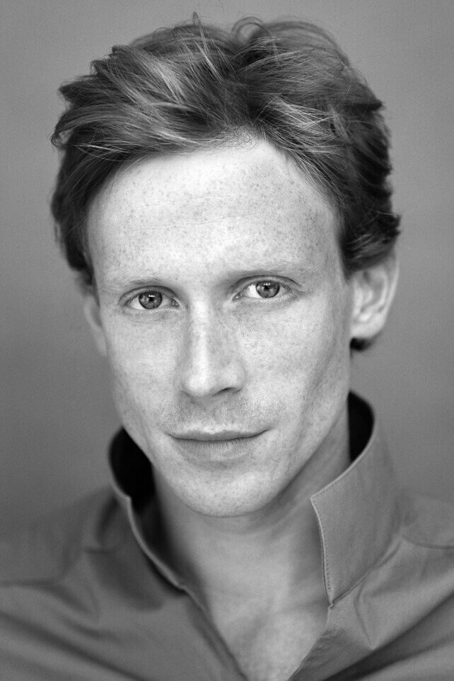 Фото  (Edward Watson)