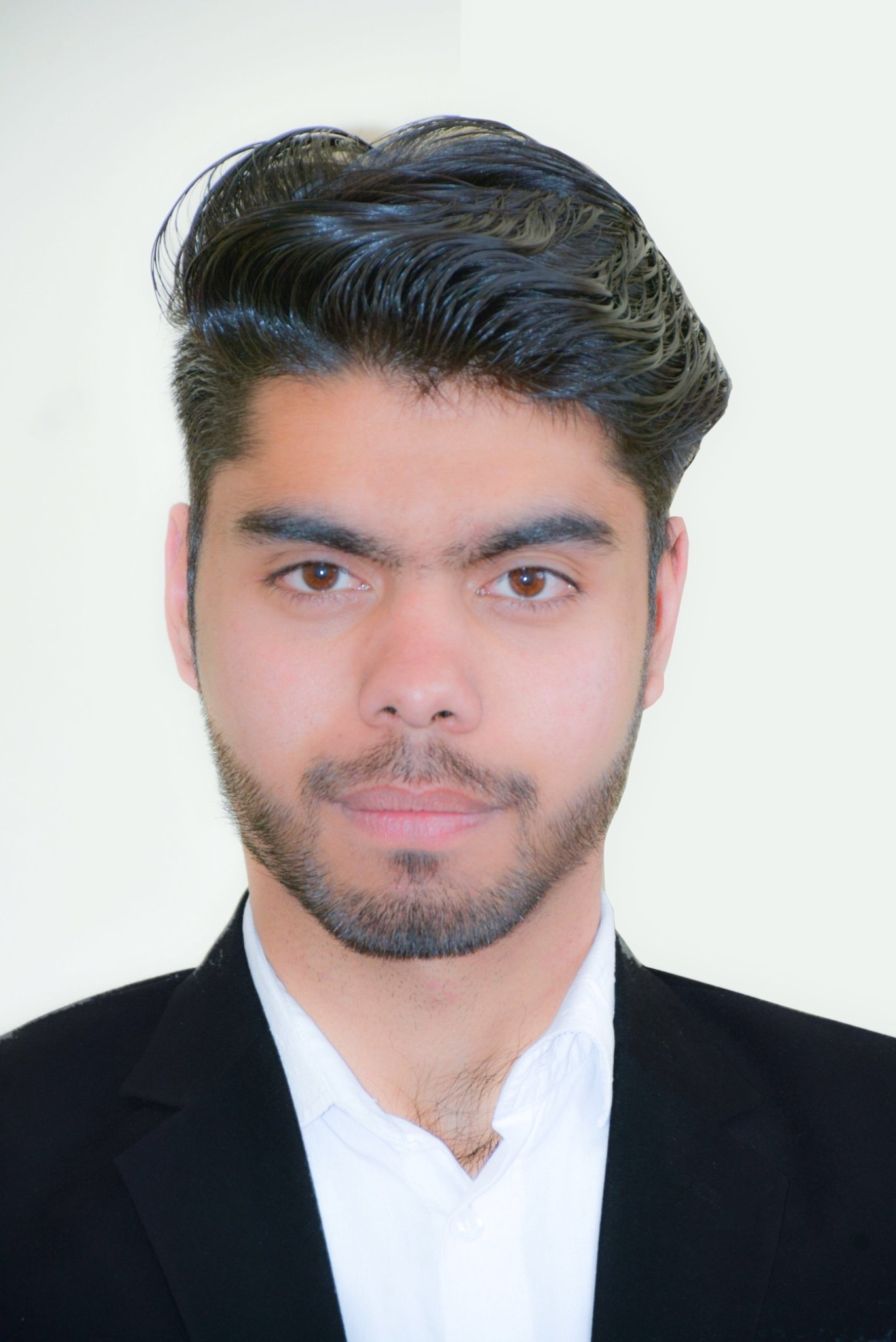 Фото  (Muhammad Abed Baryal)