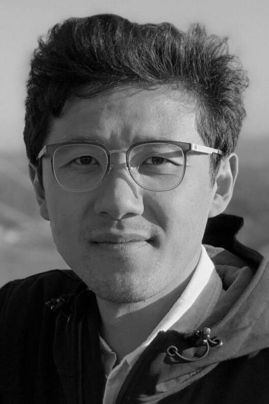 Фото  (Xing-Mai Deng)