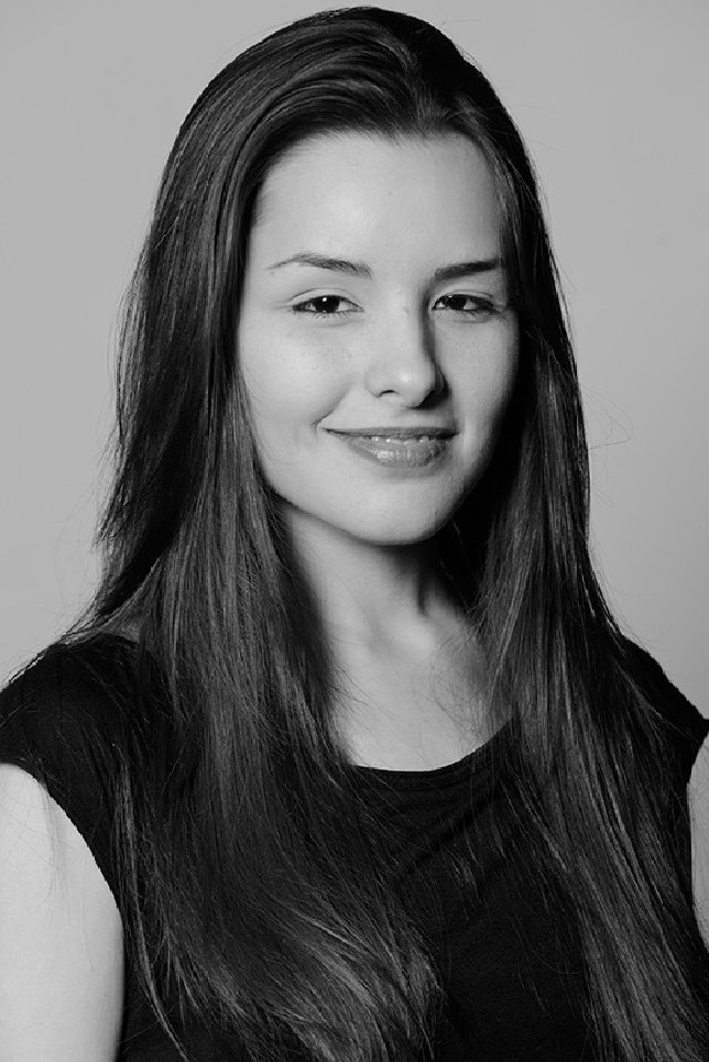 Фото  (Giovanna Moreira)