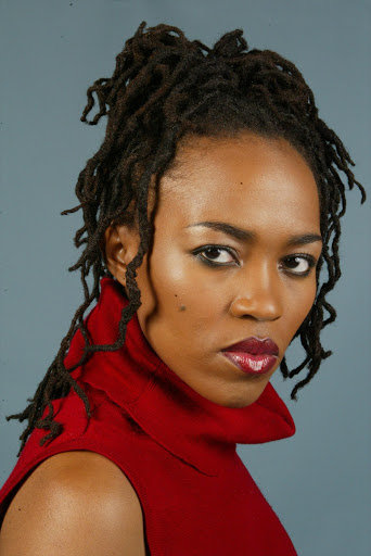 Фото  (Moshidi Motshegwa)