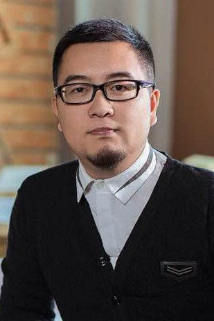Фото  (Zhong Ding)