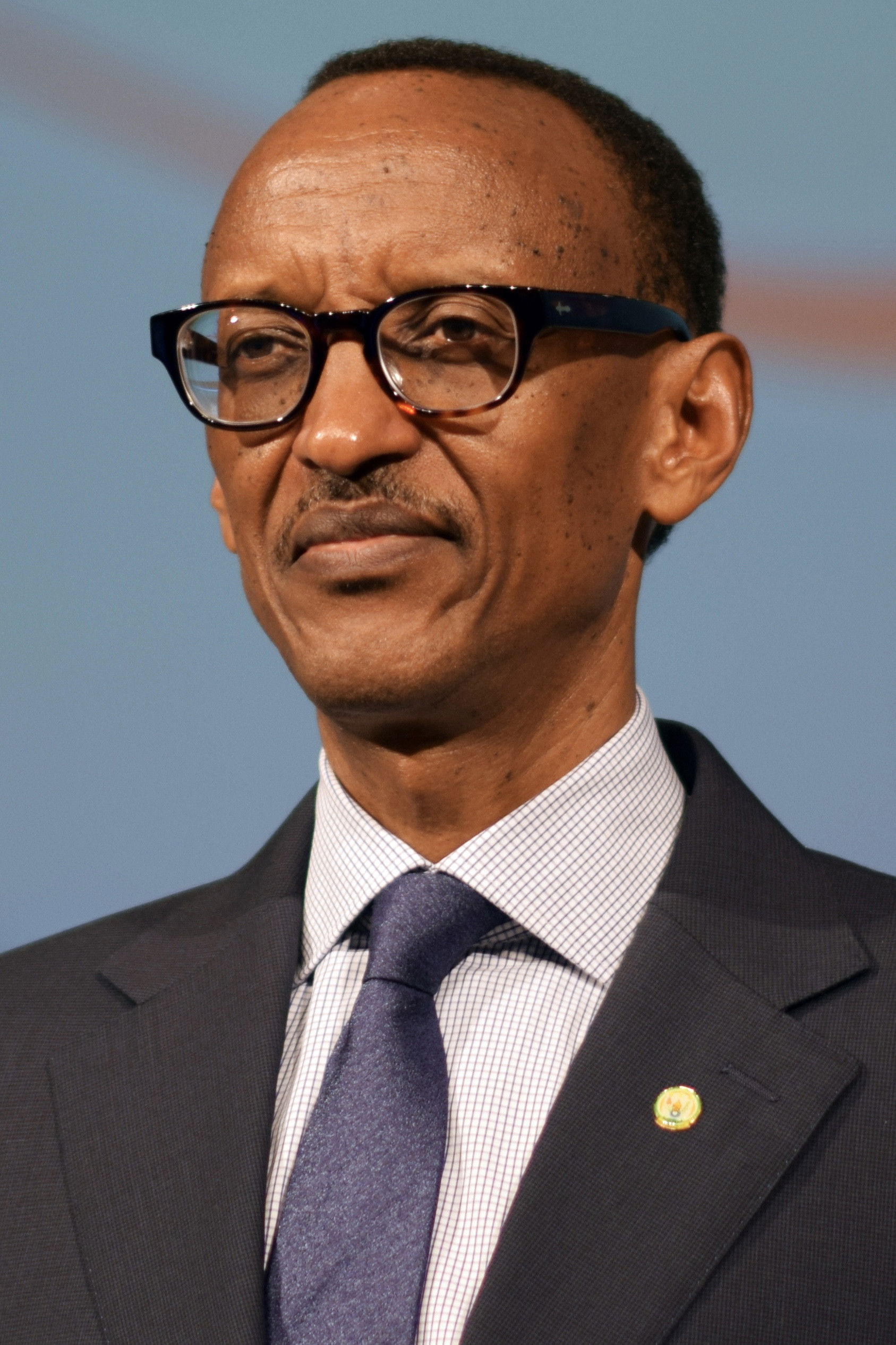 Фото  (Paul Kagame)