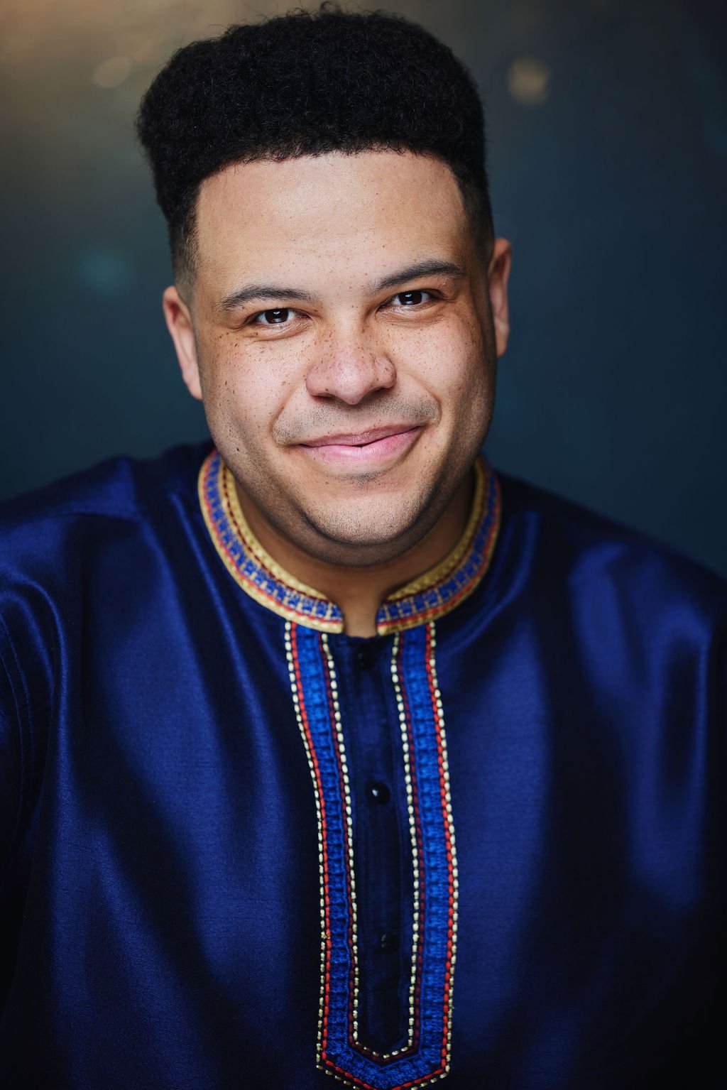 Фото  (Josiah Eloi)