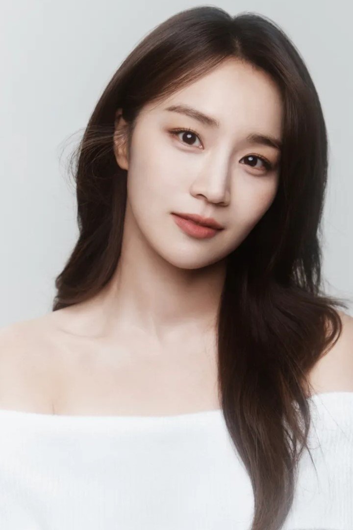 Фото  (Jung Yoo-min)