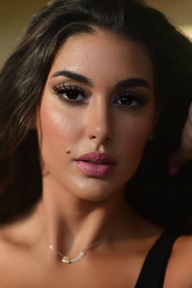 Фото  (Yasmin Sabri)