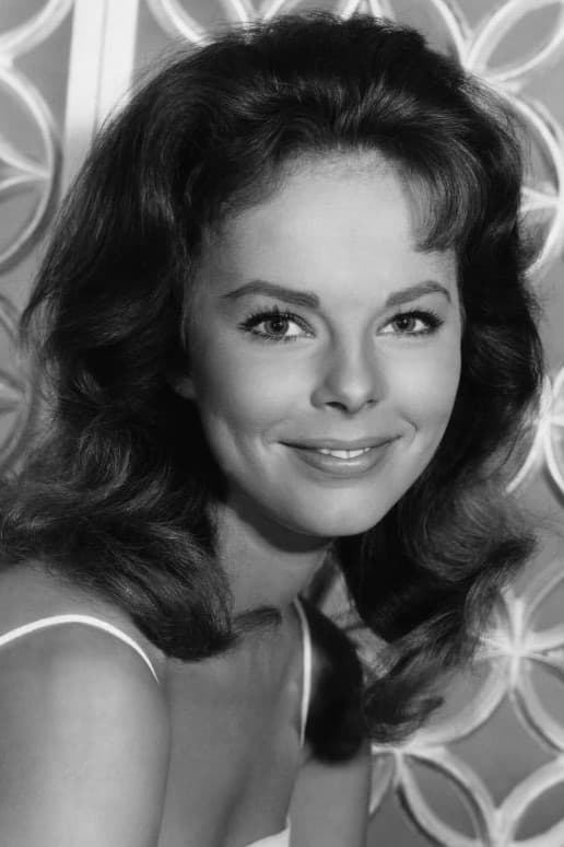 Фото  (Anne Helm)