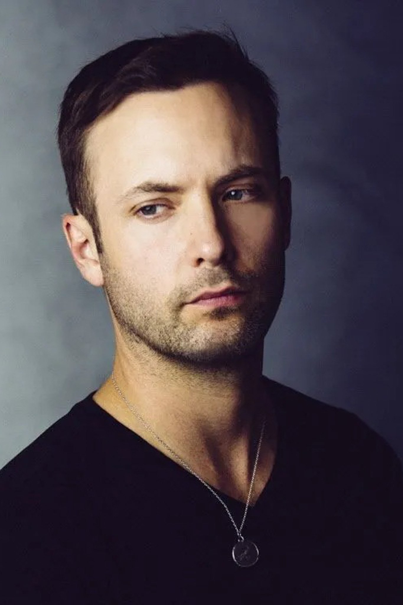 Фото  (Dallas Smith)
