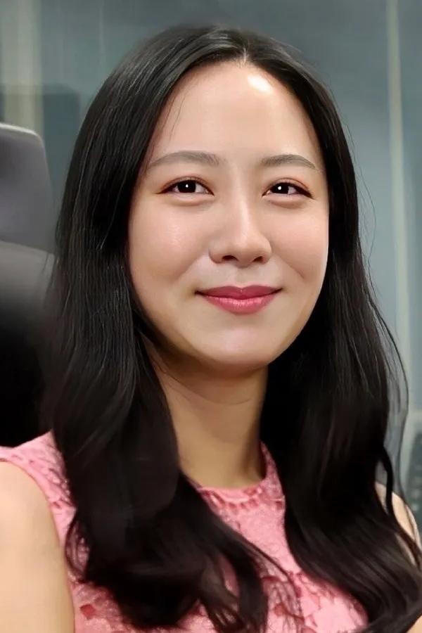 Фото  (Kim Sae-hae)