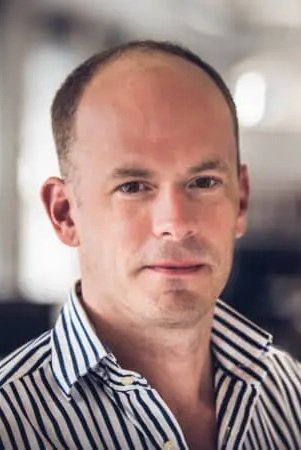 Фото  (Piers Vellacott)