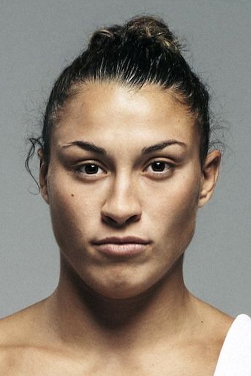 Фото  (Alice Bellandi)