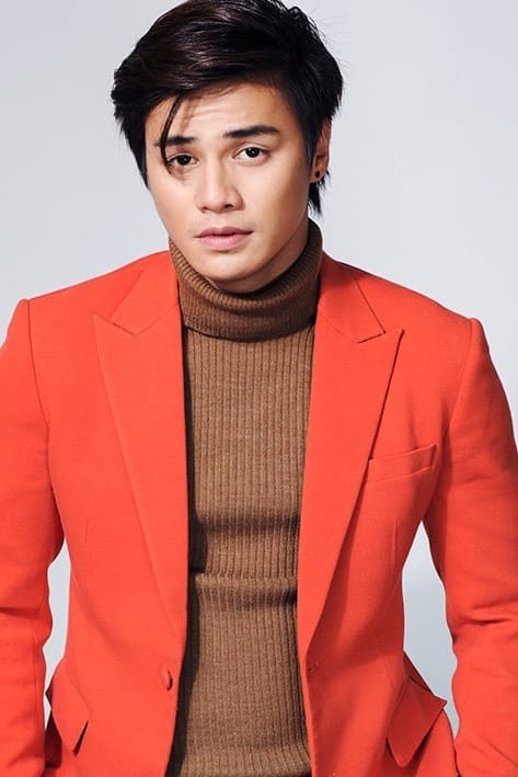 Фото  (Ronnie Alonte)