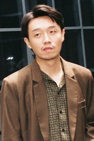 Фото  (Liu Zhuyinan)