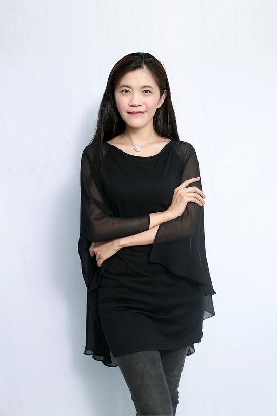 Фото  (Wang Miao)