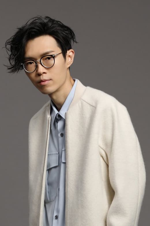 Фото  (Khalil Fong)