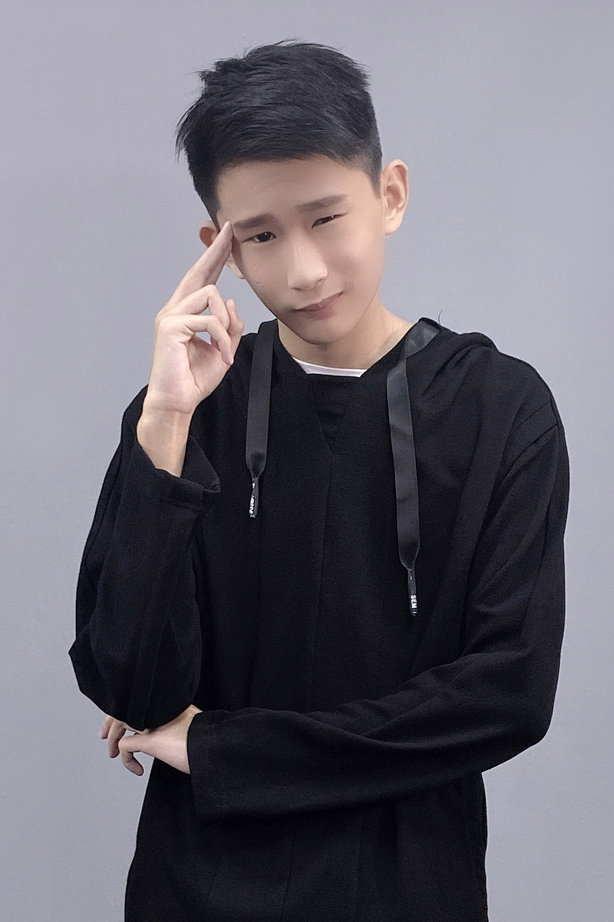 Фото  (劉偉強)