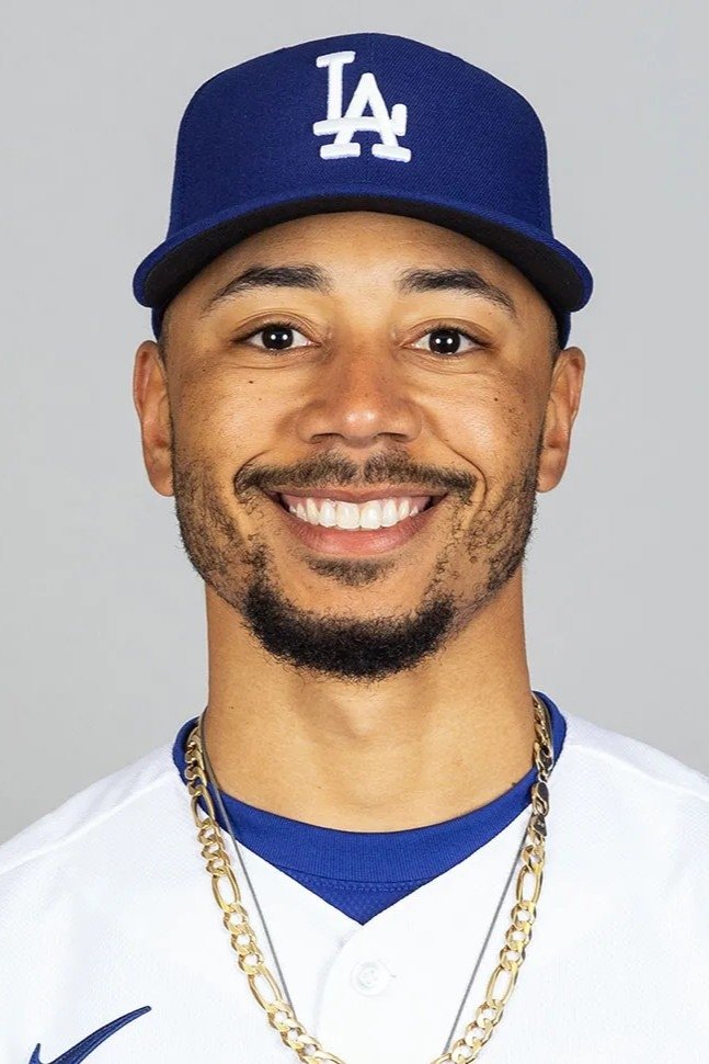 Фото  (Mookie Betts)