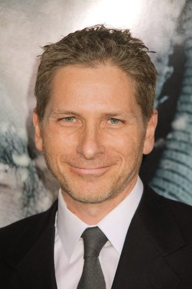 Фото  (Ian Mackenzie Jeffers)