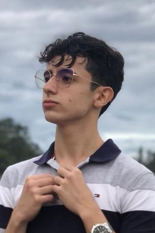 Фото  (Mario Guzmán)