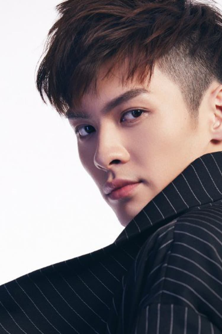 Фото  (Wei Yankan)