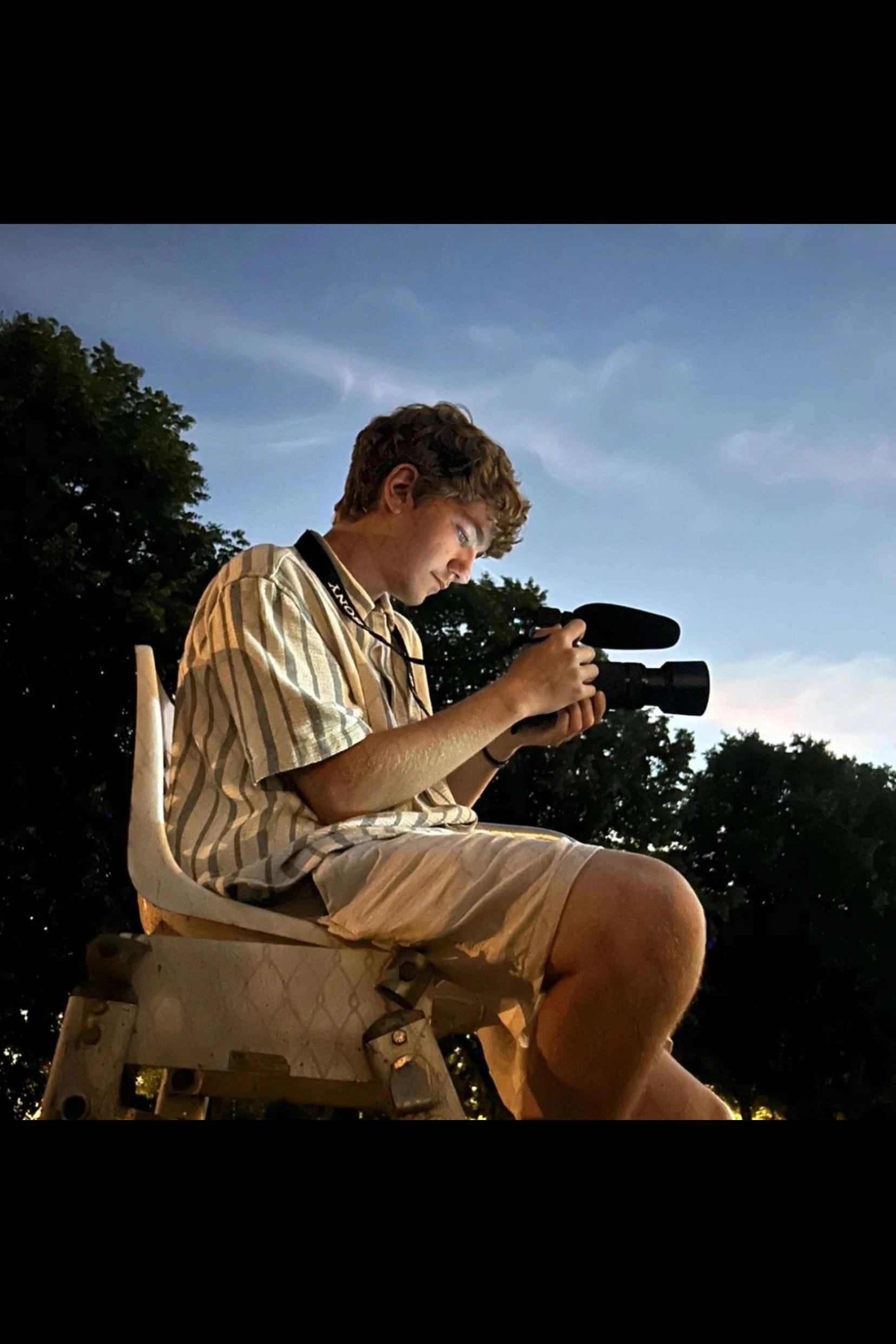 Фото  (Louis Colombelle)