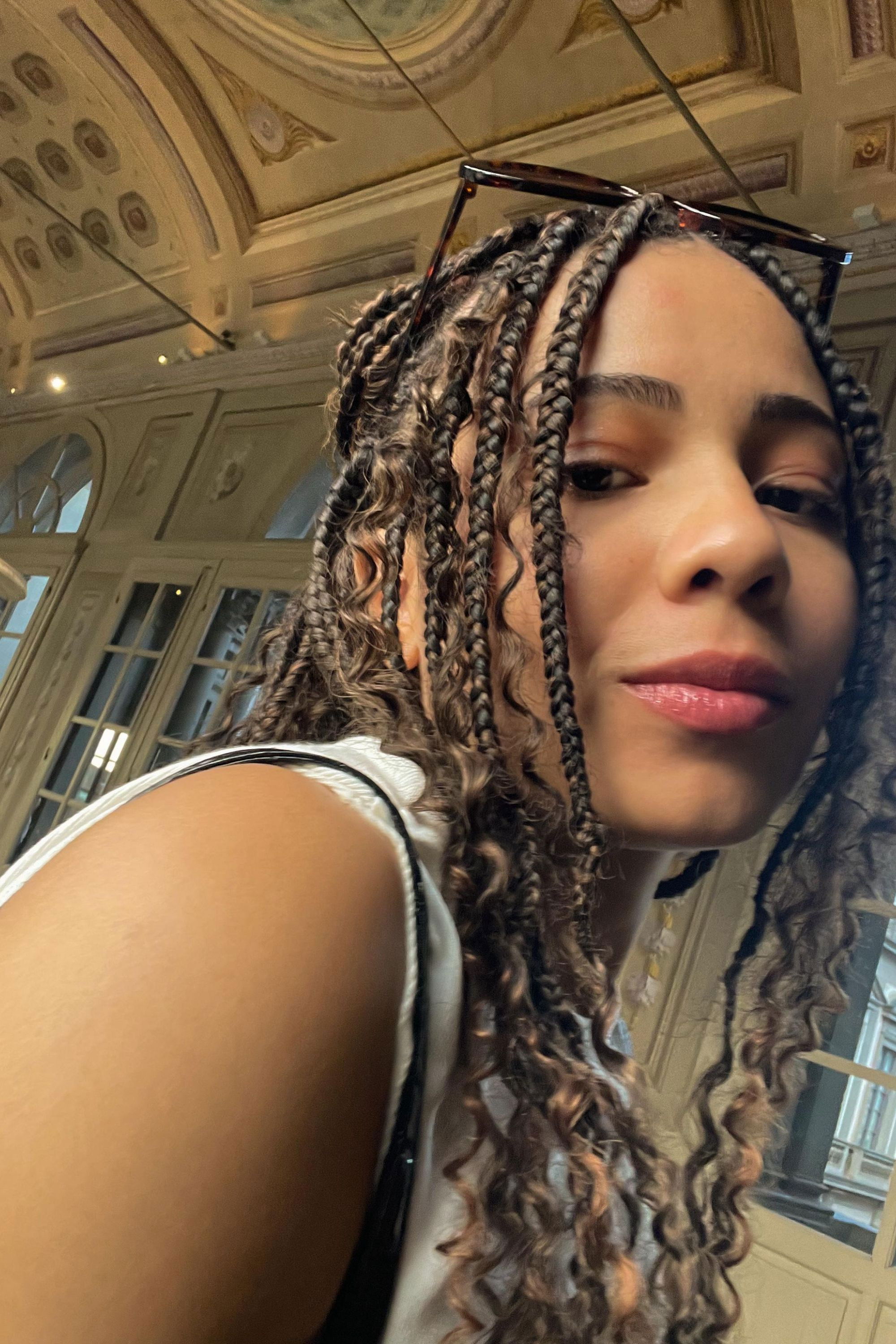 Фото  (Thayná Albuquerque)