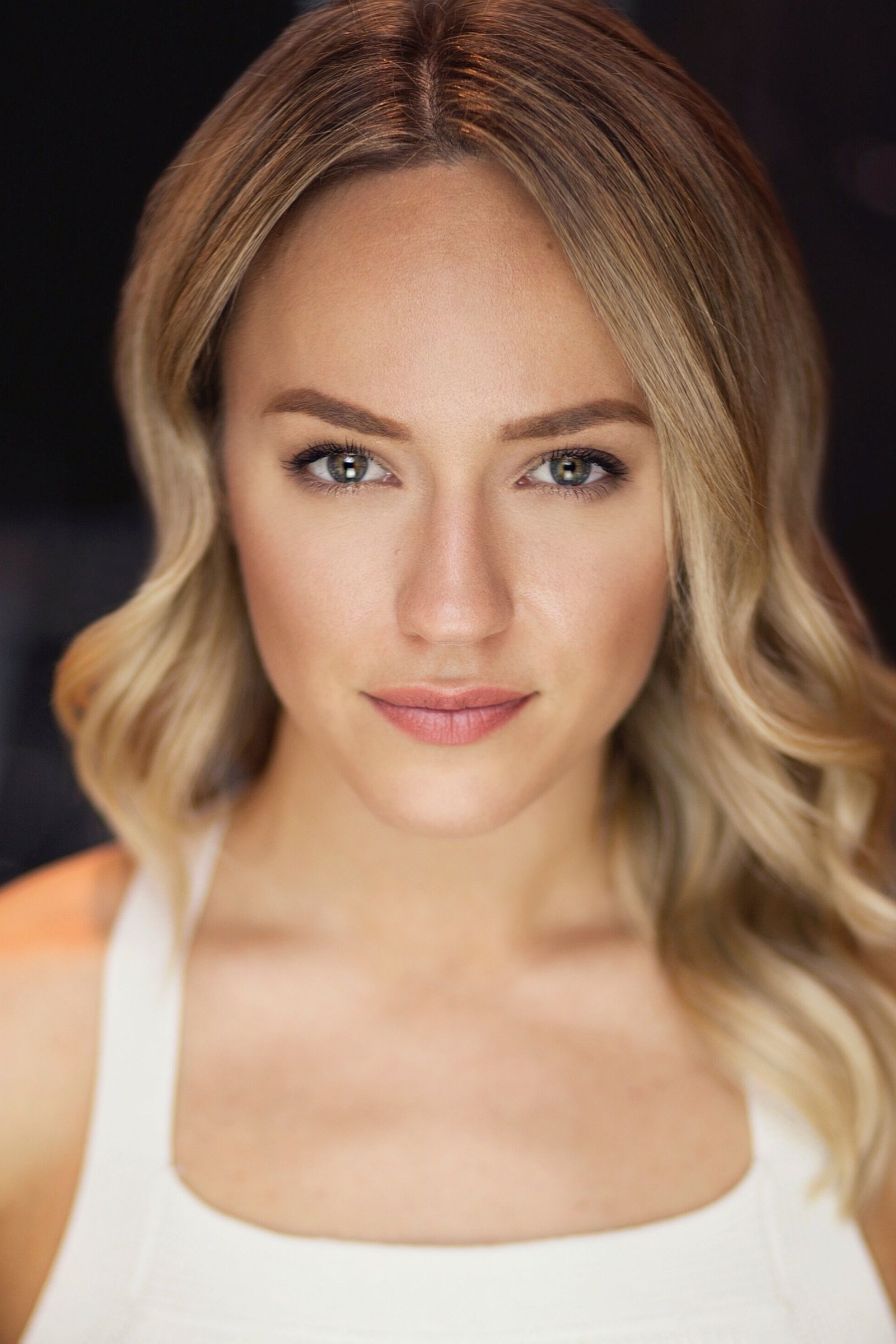 Фото  (Alyson Walker)