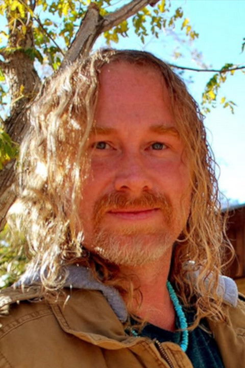 Фото  (Jamie Christopher White)