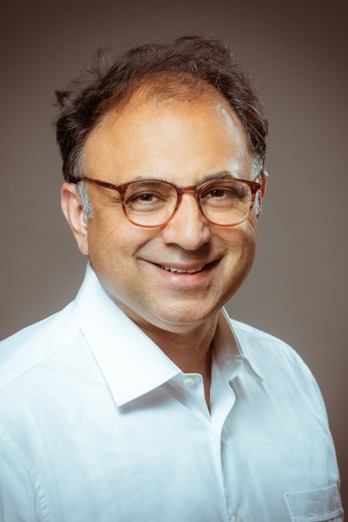 Фото  (Walid Nakschbandi)