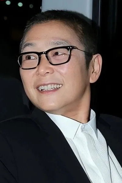 Фото  (Winnie Yu Ching)