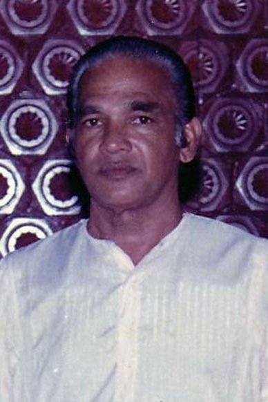 Фото  (Kalamandalam Kesavan)