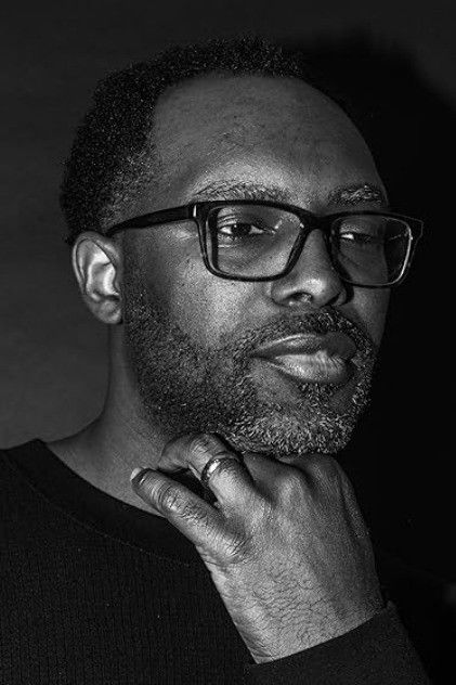 Фото  (Neil Creque Williams)