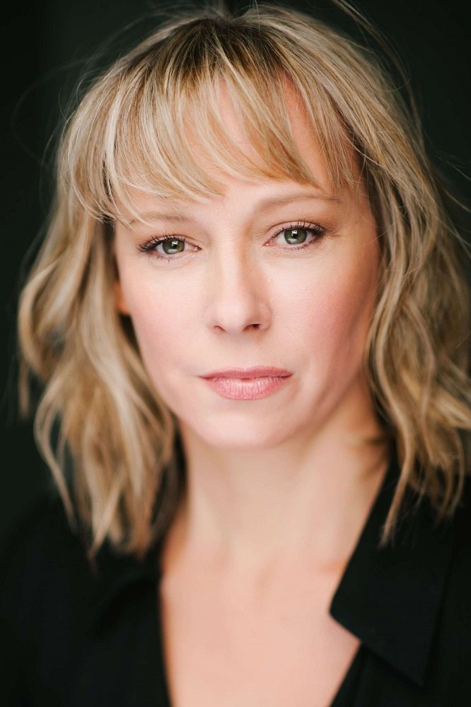 Фото  (Briony Williams)