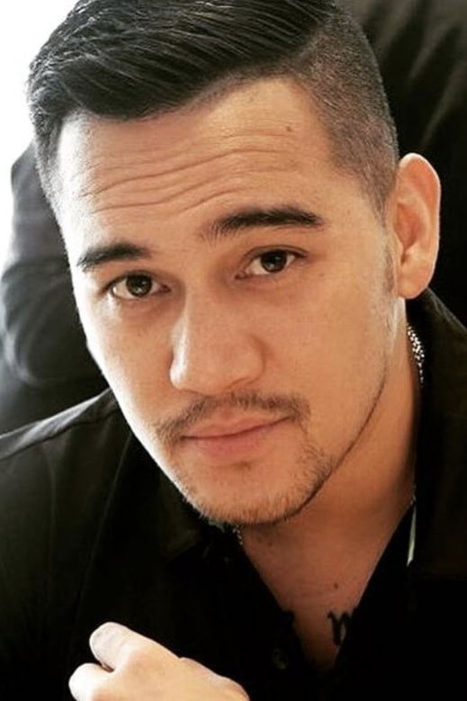 Фото  (Mario Lawalata)