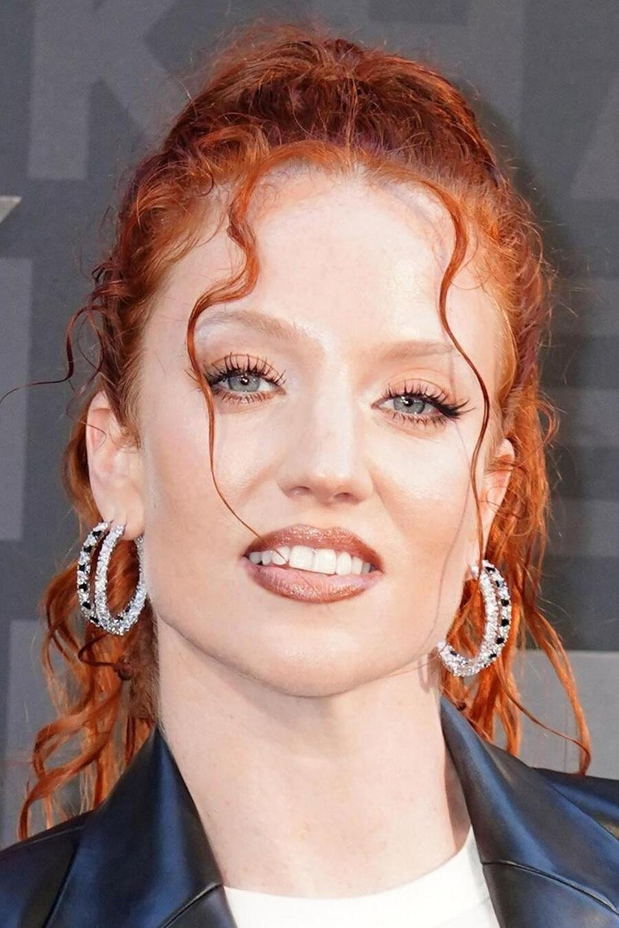 Фото  (Jess Glynne)