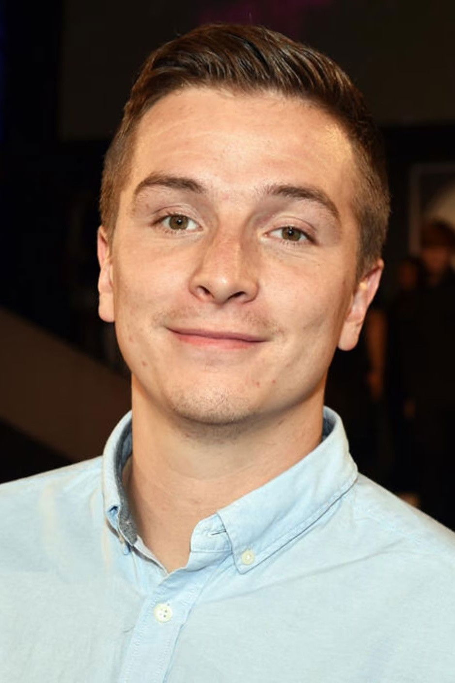 Фото  (Aaron Troschke)