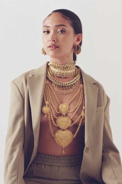 Фото  (Joy Crookes)