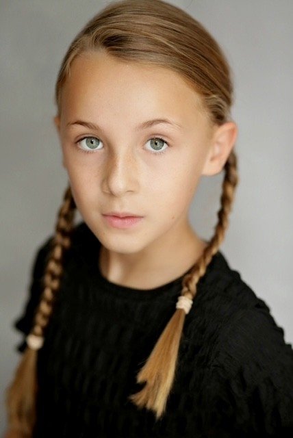 Фото  (Cecilia Blair)