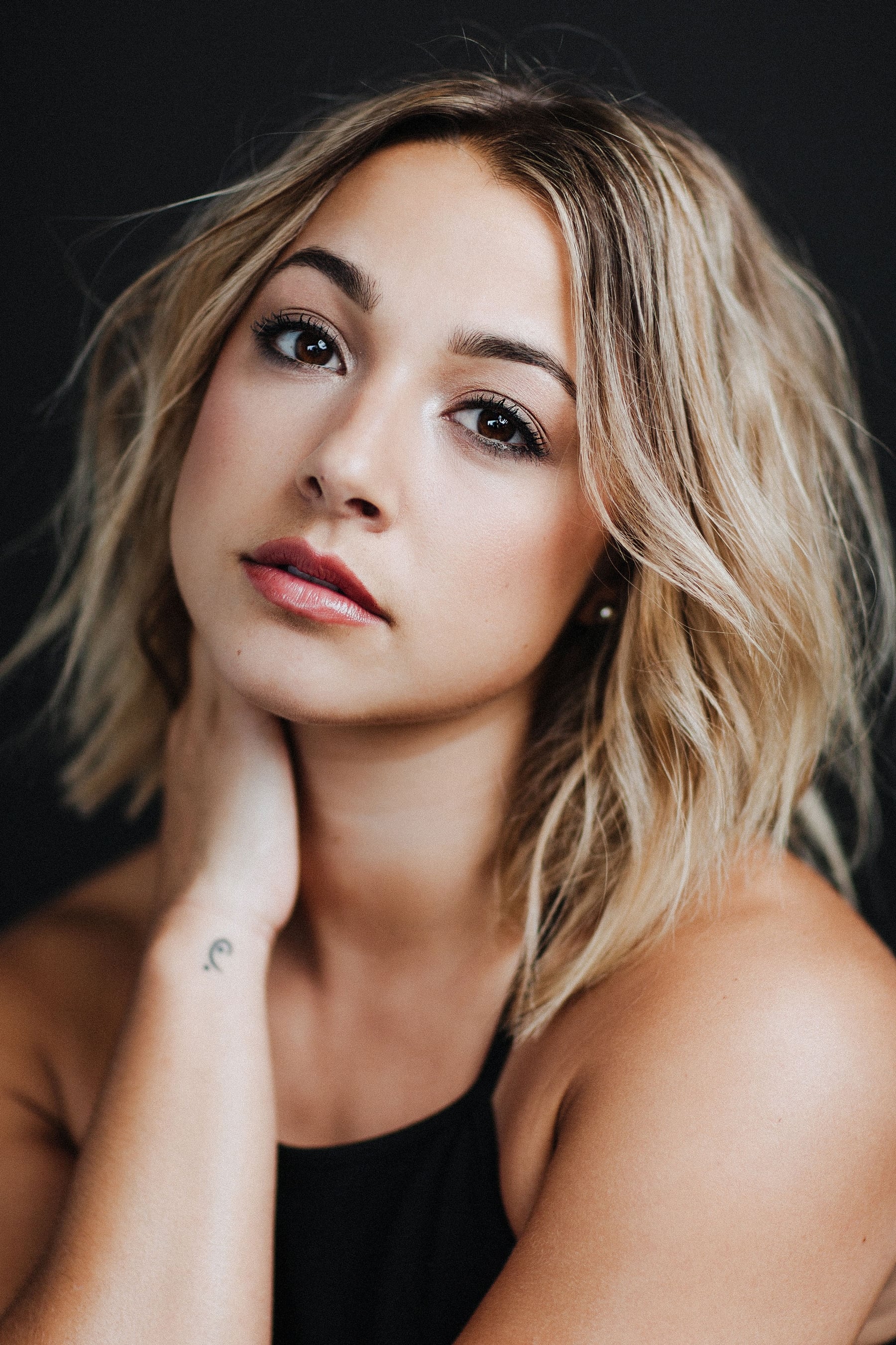 Фото  (Shanie Blais)