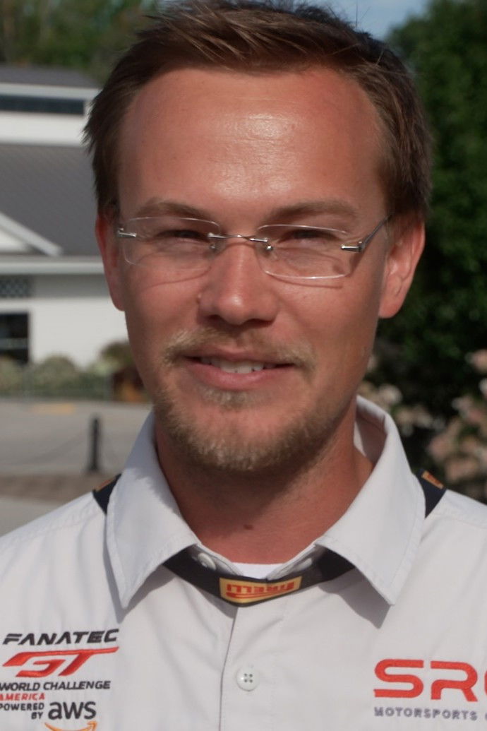 Фото  (Ryan Myrehn)