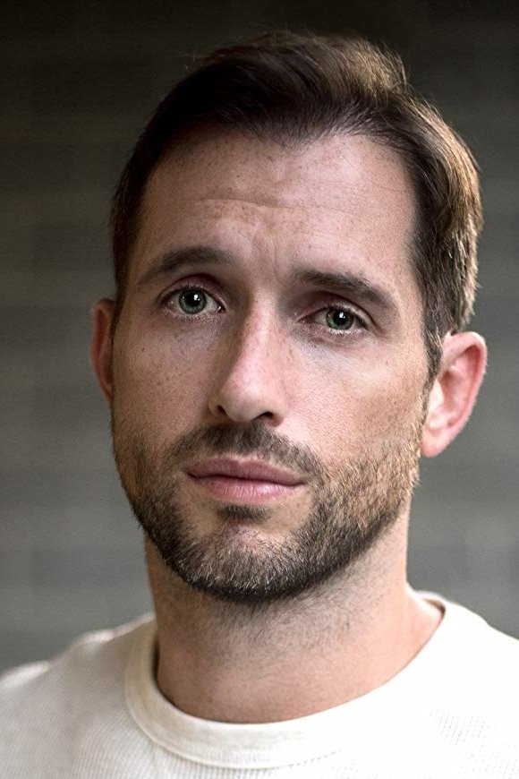 Фото  (Justin Fischer)