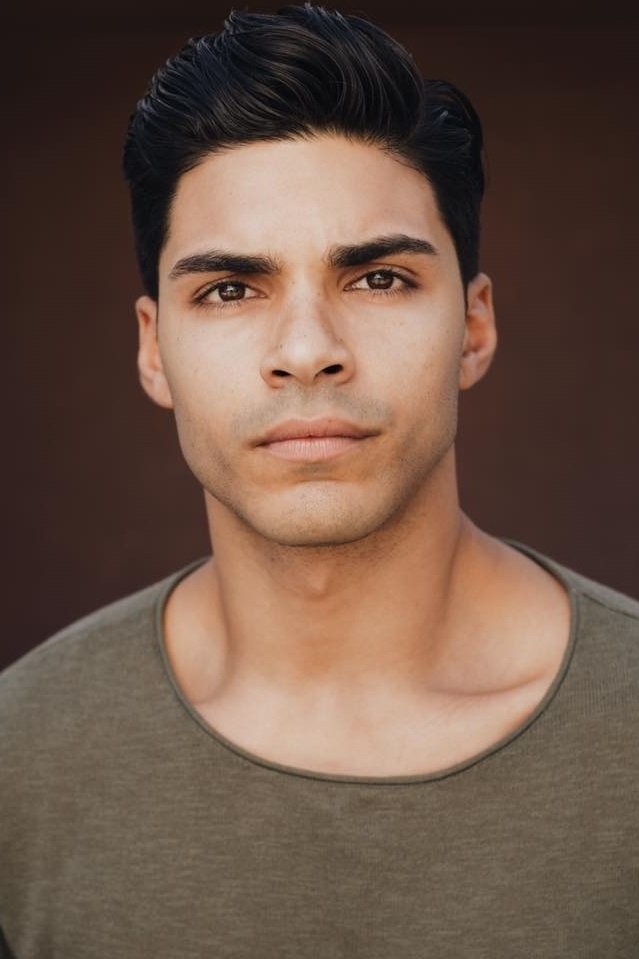 Фото  (Marlon Aquino)